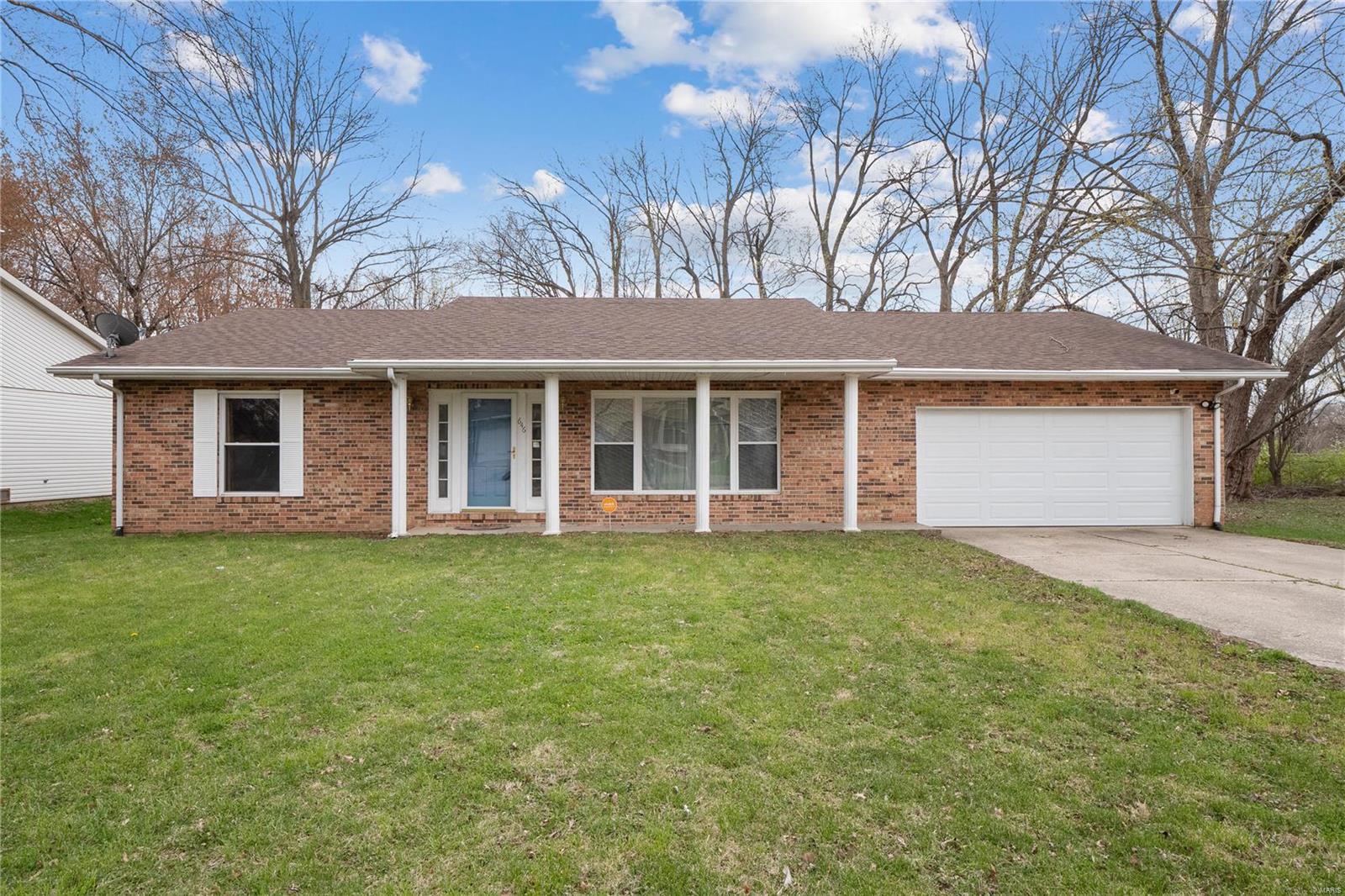 646 Fort Henry Road Belleville, IL 62221 - Photo 1 of 29 Gallery Image 1