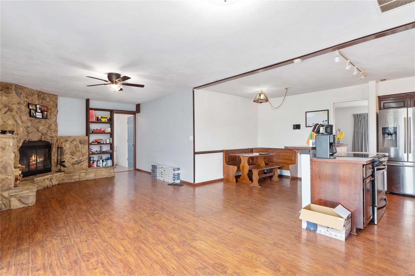 646 Fort Henry Road Belleville, IL 62221 - Photo 12 of 29 Gallery Image 12
