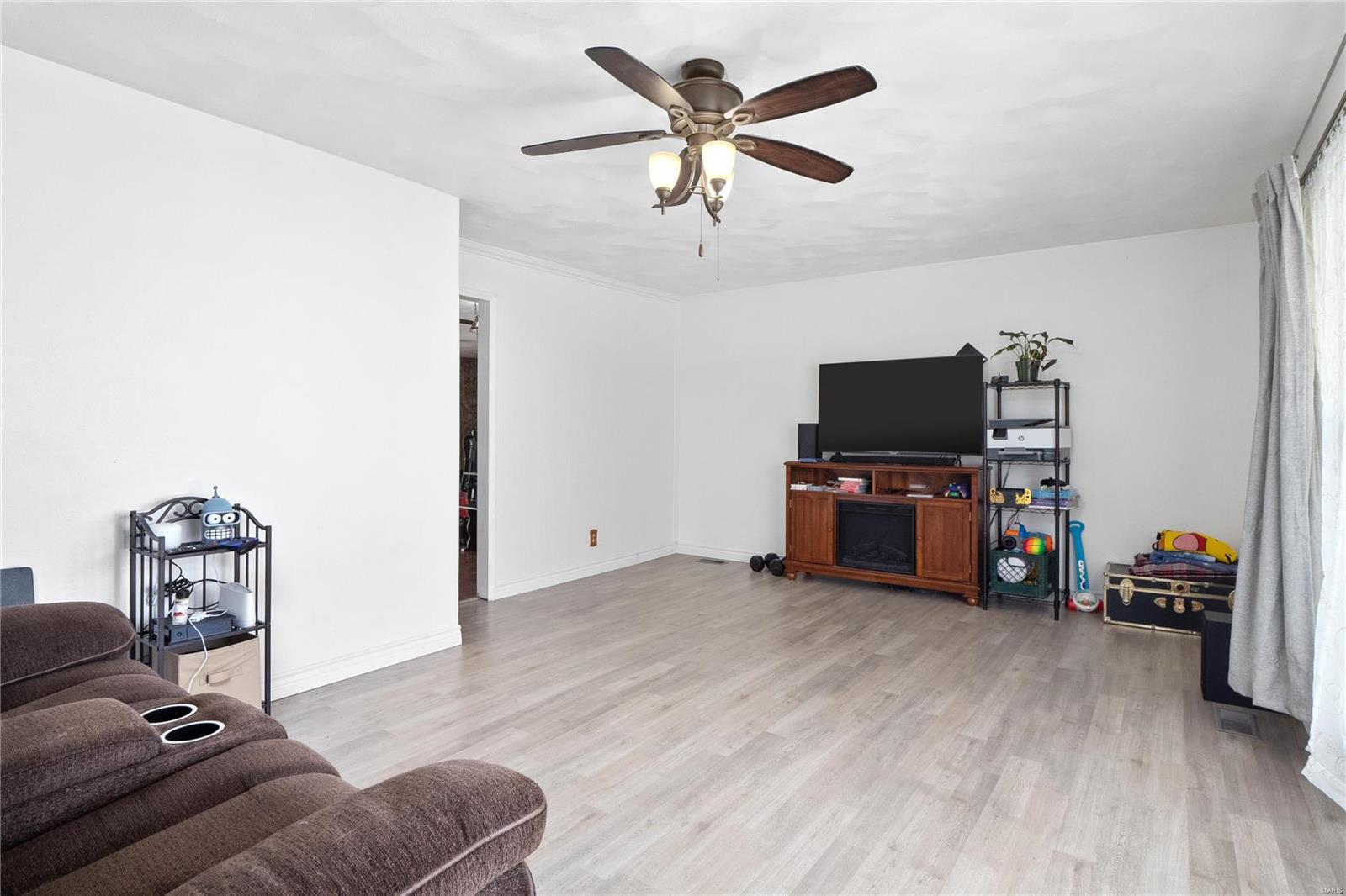 646 Fort Henry Road Belleville, IL 62221 - Photo 5 of 29 Gallery Image 5