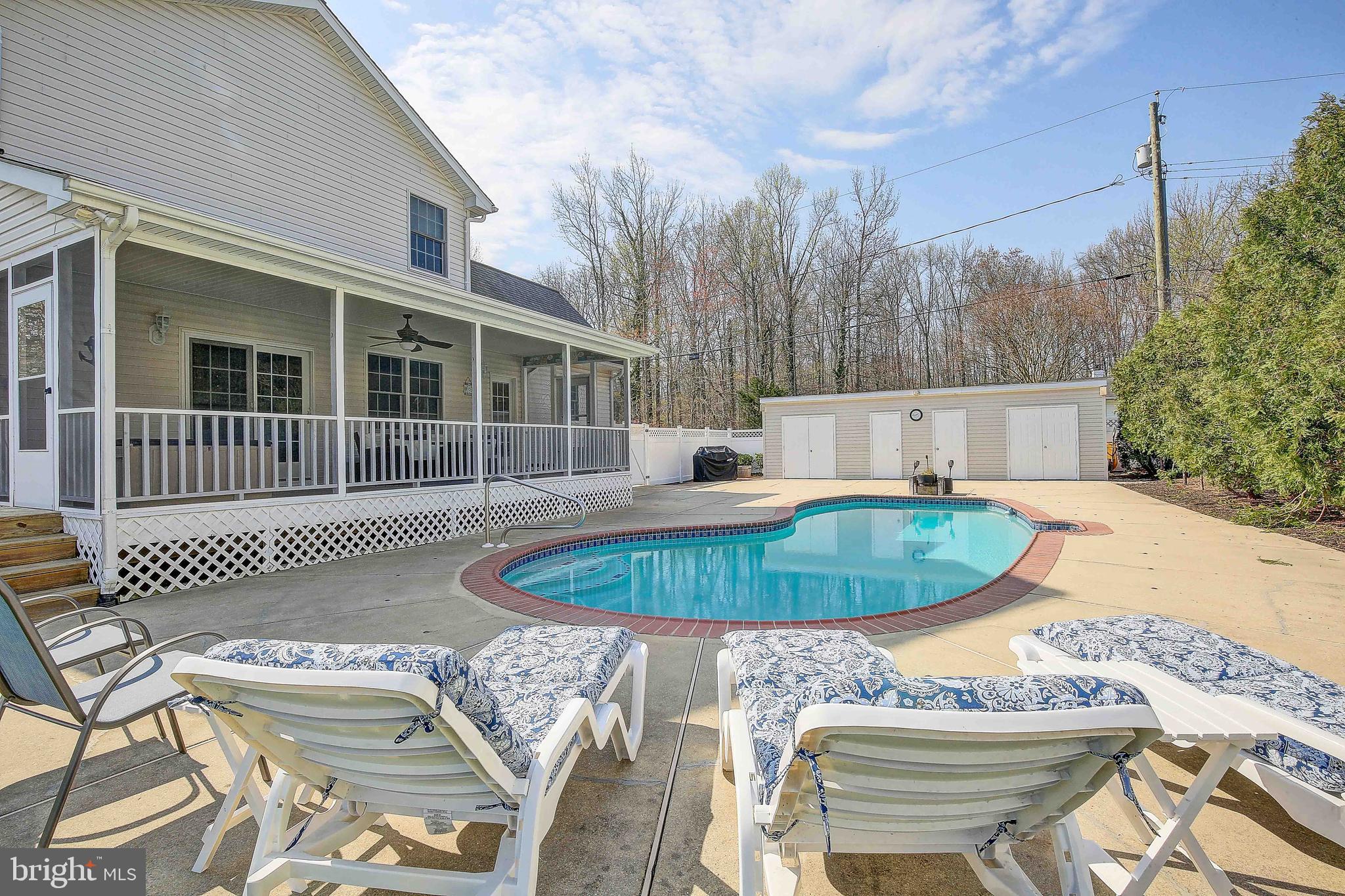 Beautiful fenced in pool area
