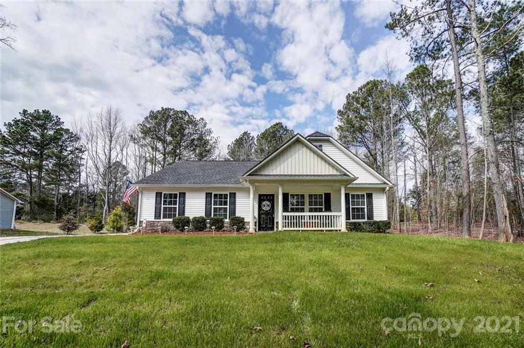 323 Reservation Road Catawba, SC 29704 - Photo 2 of 30
