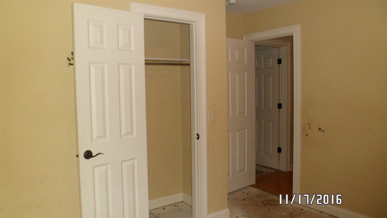 5902 Kent Road Fort Wayne, IN 46816 - Photo 16 of 24