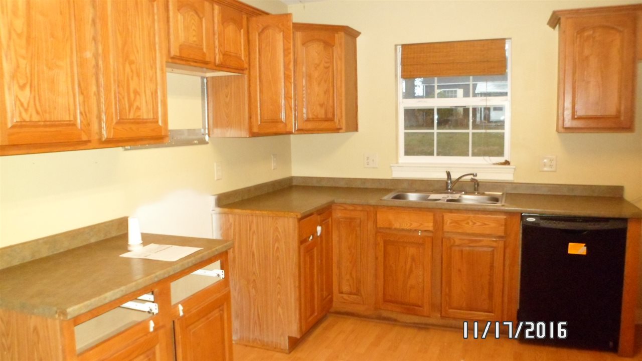 5902 Kent Road Fort Wayne, IN 46816 - Photo 7 of 24