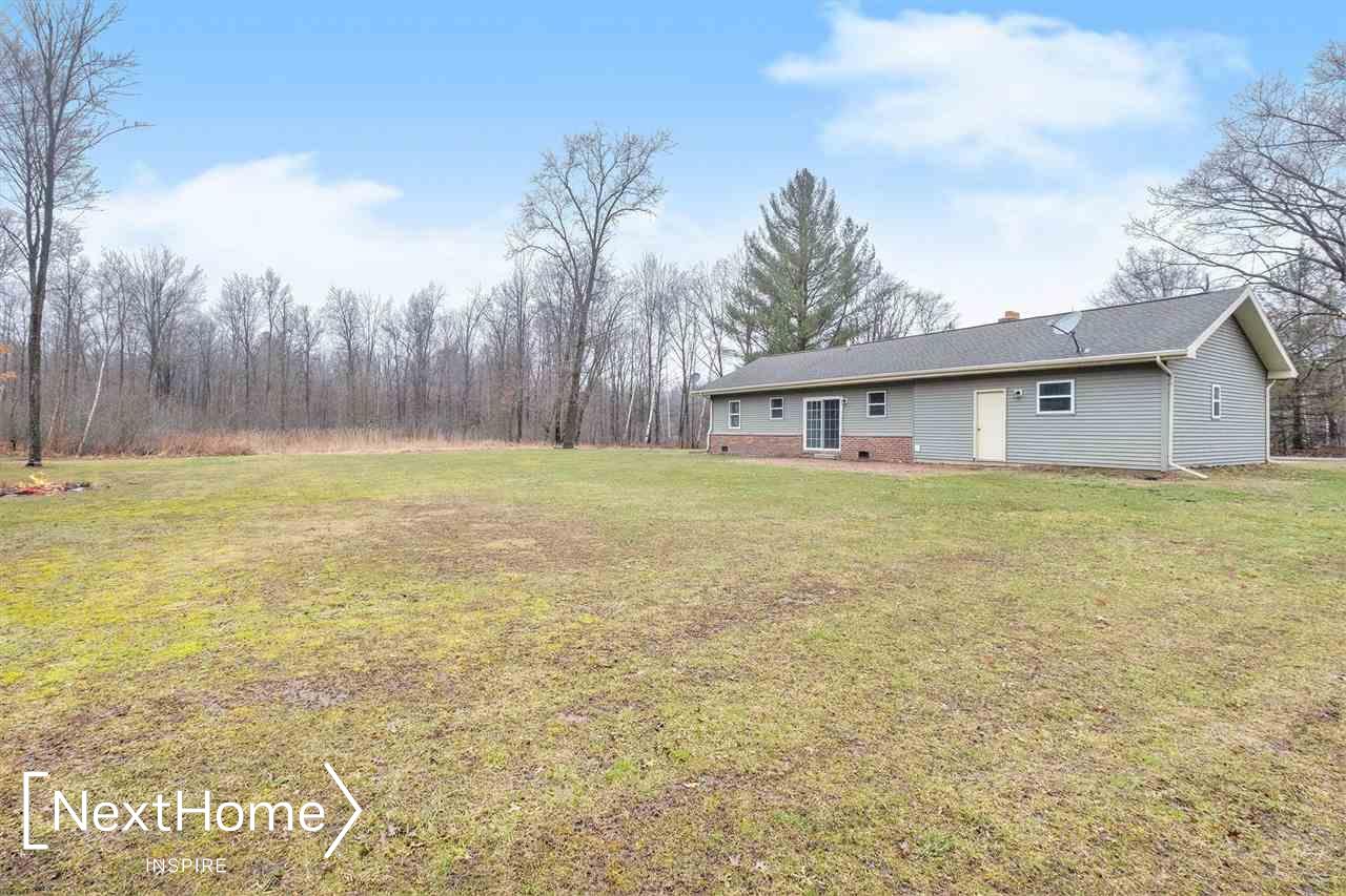 4385 West Burt Road Chesaning, MI 48616 - Photo 24 of 28 50069890-23.JPG
