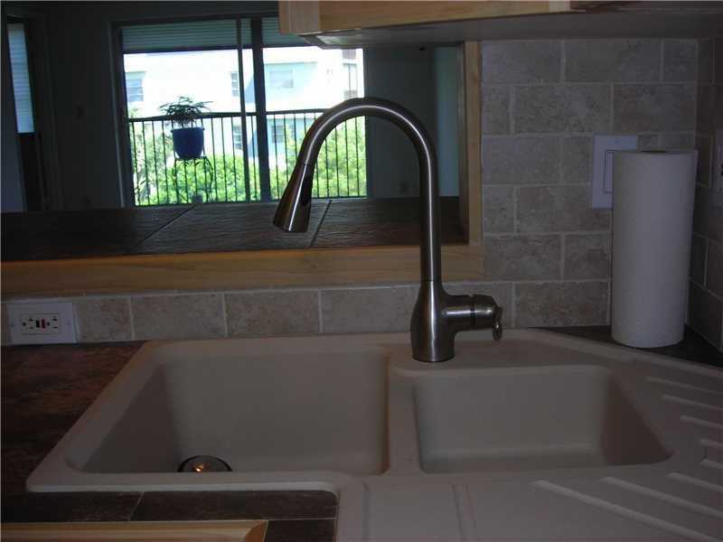 Undisclosed Address Pompano Beach, FL 33069 - Photo 7 of 33 Exterior Front