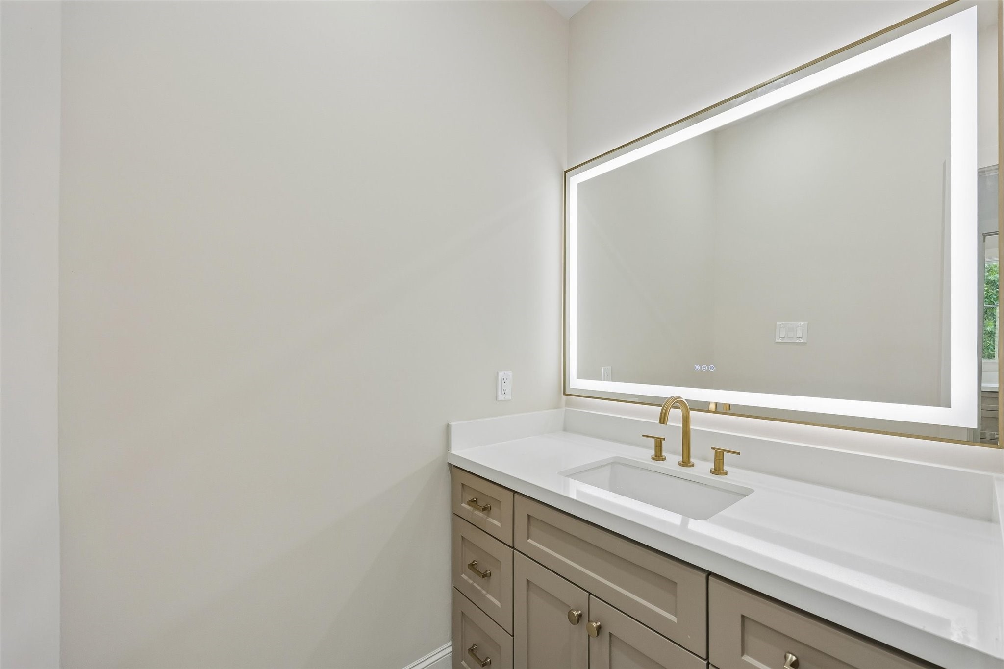 2320 North Boulevard Houston, TX 77098 - Photo 33 of 43