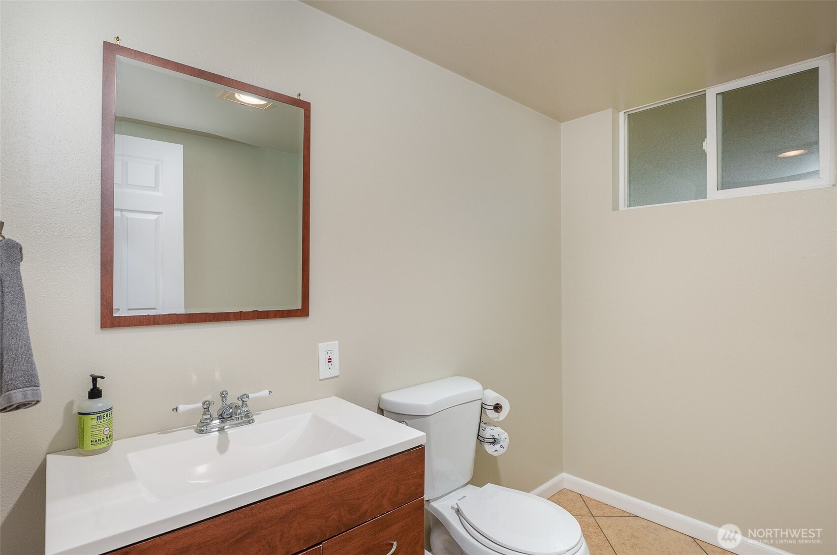 12103 Northeast 161st Street Bothell, WA 98011 - Photo 19 of 21 Gallery Image 19