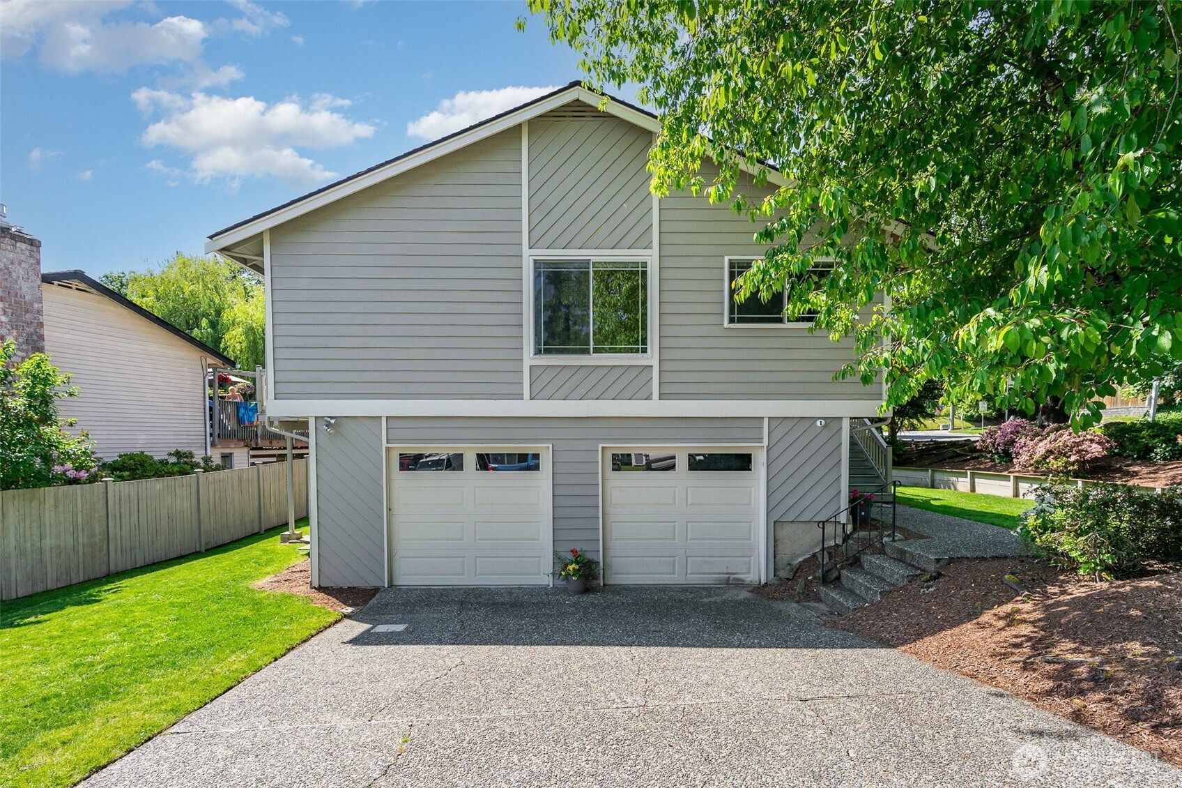 12103 Northeast 161st Street Bothell, WA 98011 - Photo 3 of 21 Gallery Image 3