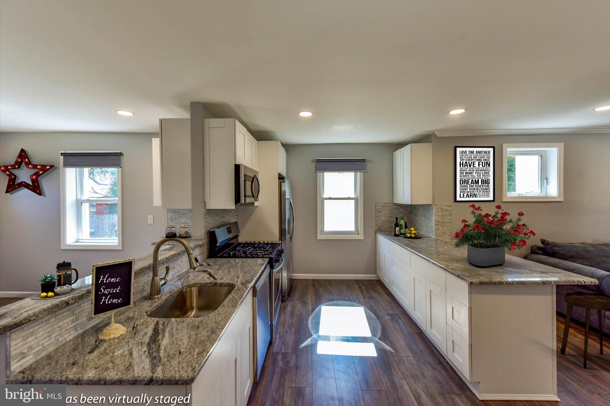 504 Manor Road Beverly, NJ 08010 - Photo 1 of 35