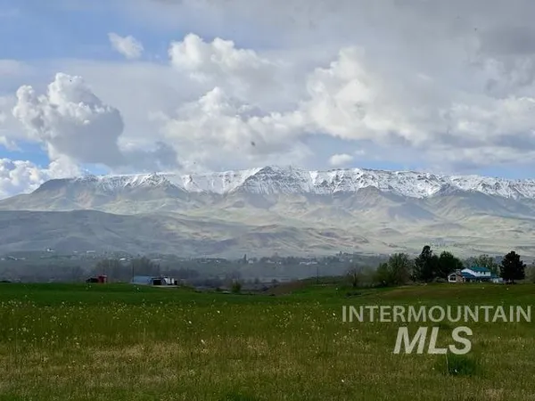 $299,000 | 3745 Jake Lane, Emmett, ID 83617