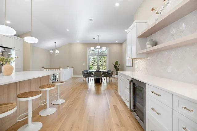 $1,649,000 | 2 Howard Court, Woburn, MA 01801