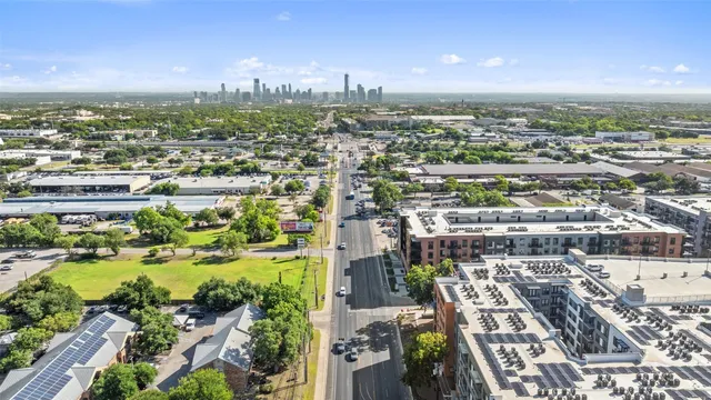 $550,000 | 4315 South Congress Avenue, Unit 327, Austin, TX 78745