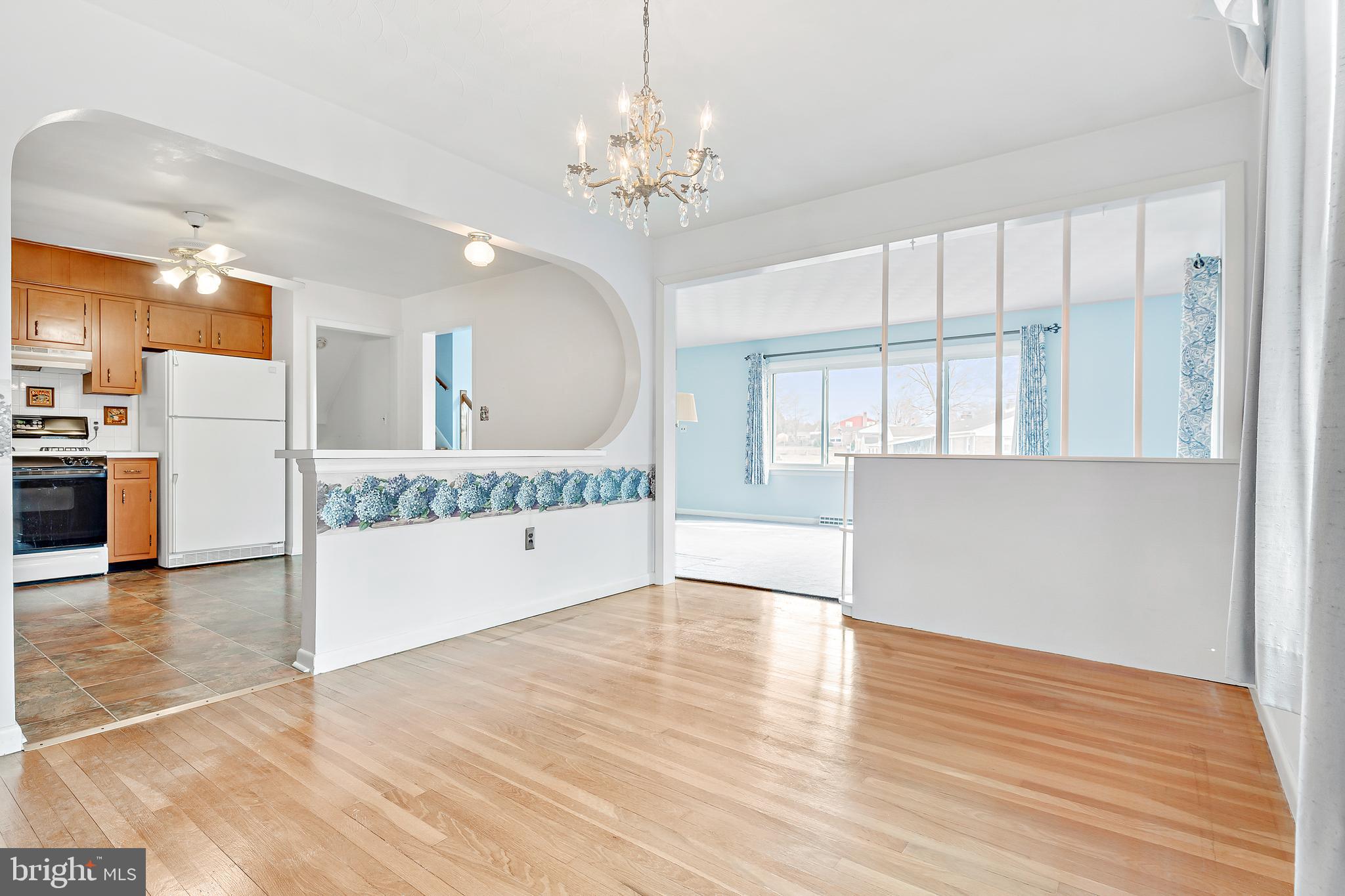 1791 Sapphire Road York, PA 17408 - Photo 11 of 37 Gallery Image 11