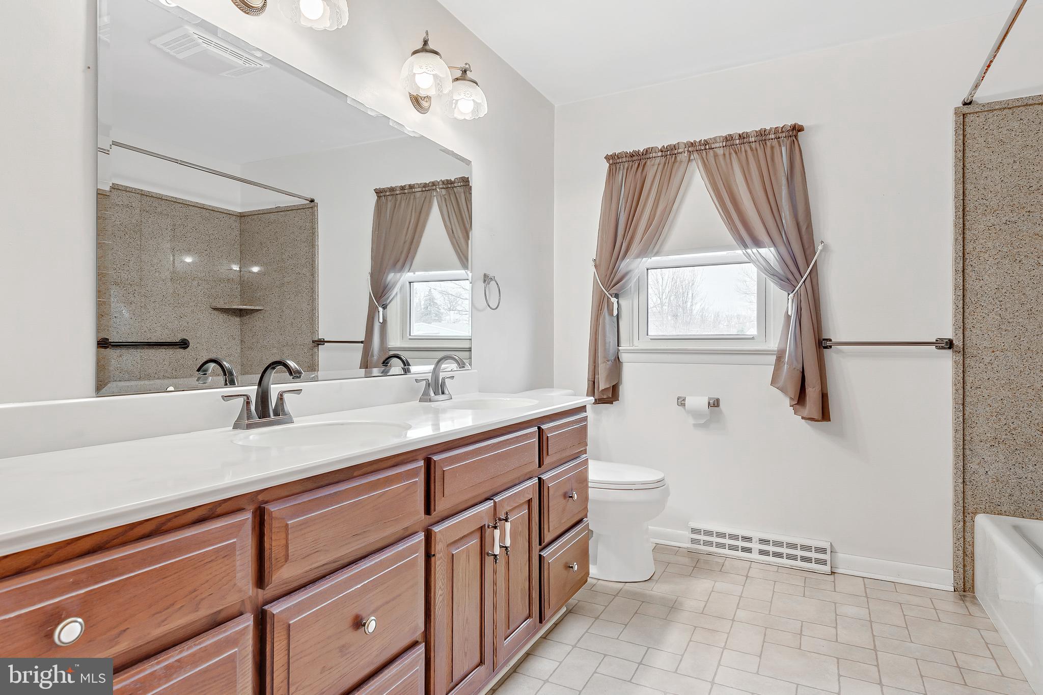 1791 Sapphire Road York, PA 17408 - Photo 18 of 37 Gallery Image 18
