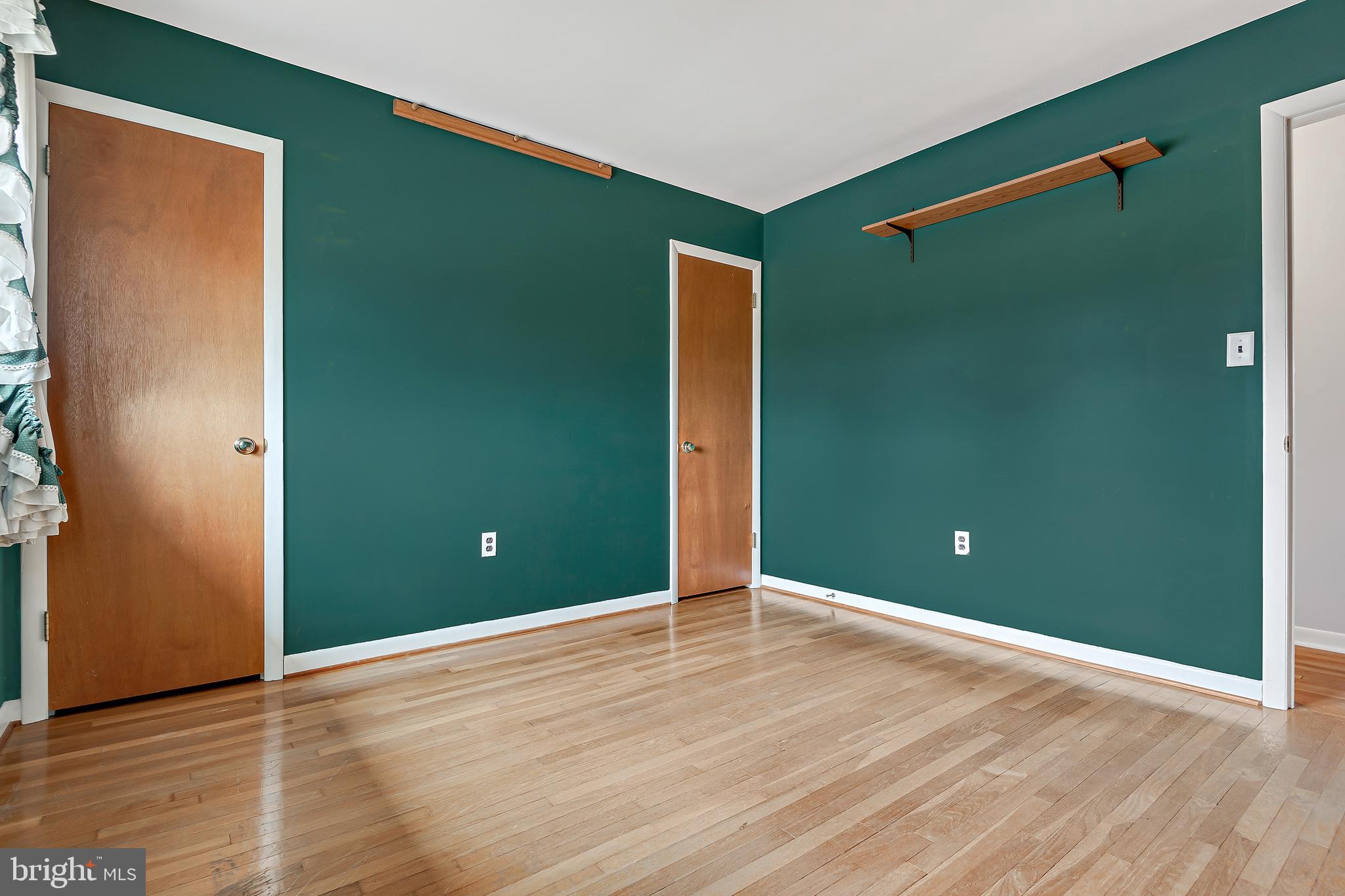 1791 Sapphire Road York, PA 17408 - Photo 24 of 37 Gallery Image 24