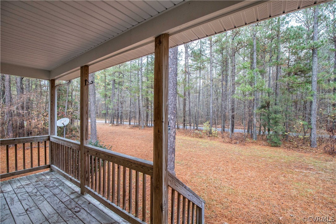 7208 Vaughan Road Petersburg, VA 23805 - Photo 4 of 26 Gallery Image 4