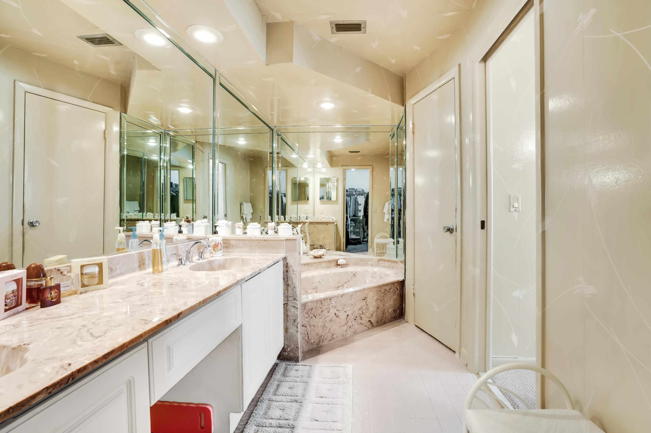 22341 Guadeloupe Street Boca Raton, FL 33433 - Photo 16 of 34 DSC03055