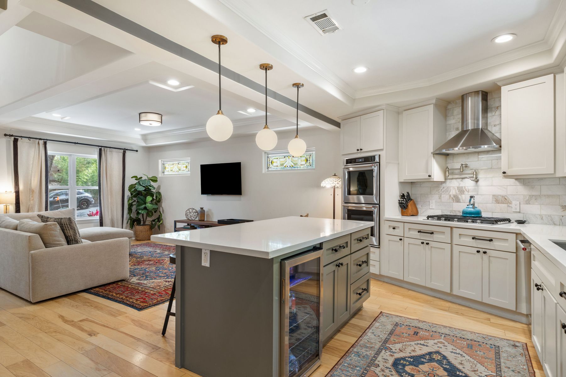 1006 Avondale Road Austin, TX 78704 - Photo 10 of 40