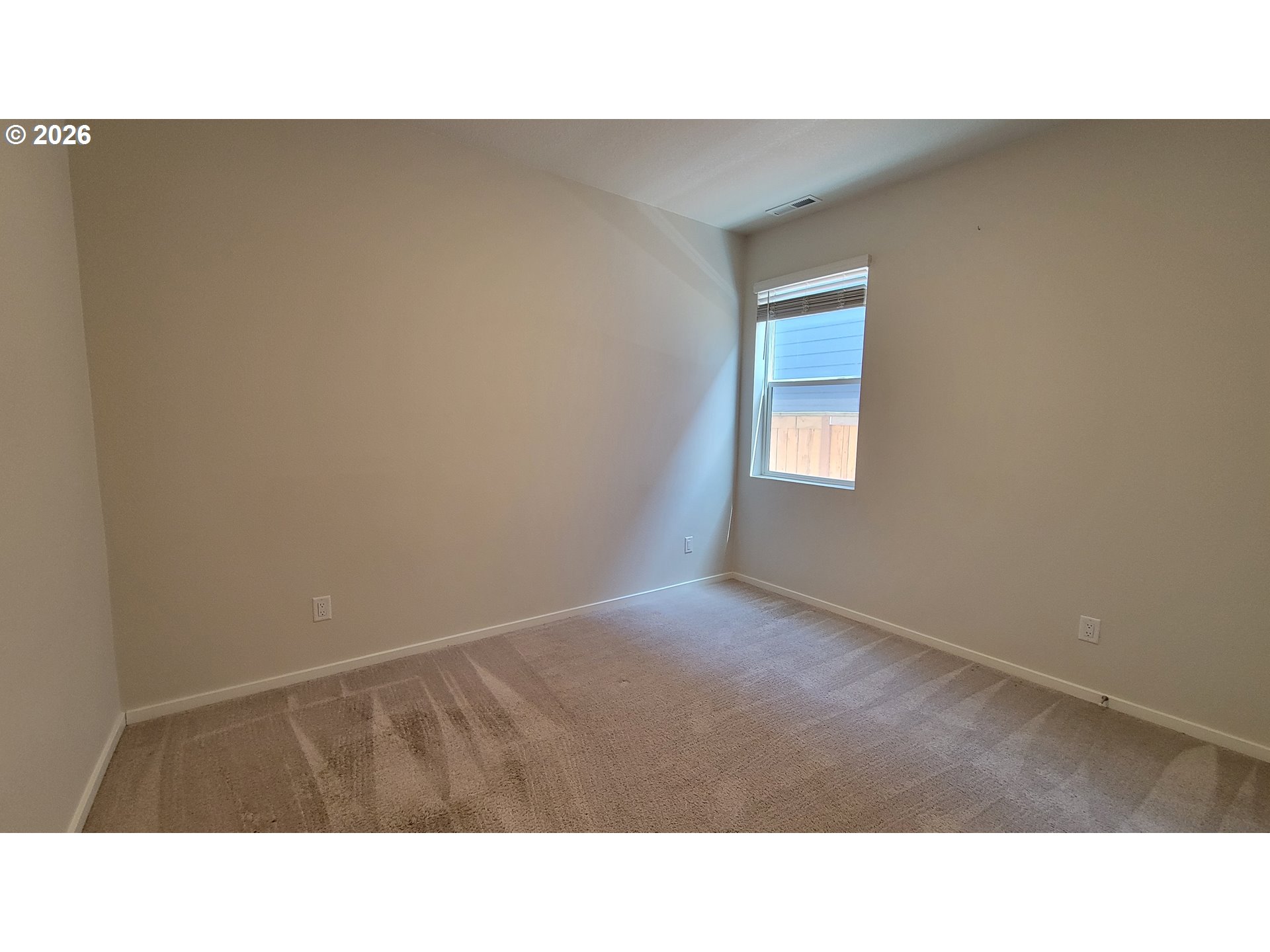 2960 V Street Springfield, OR 97477 - Photo 22 of 27 a open hall with a window