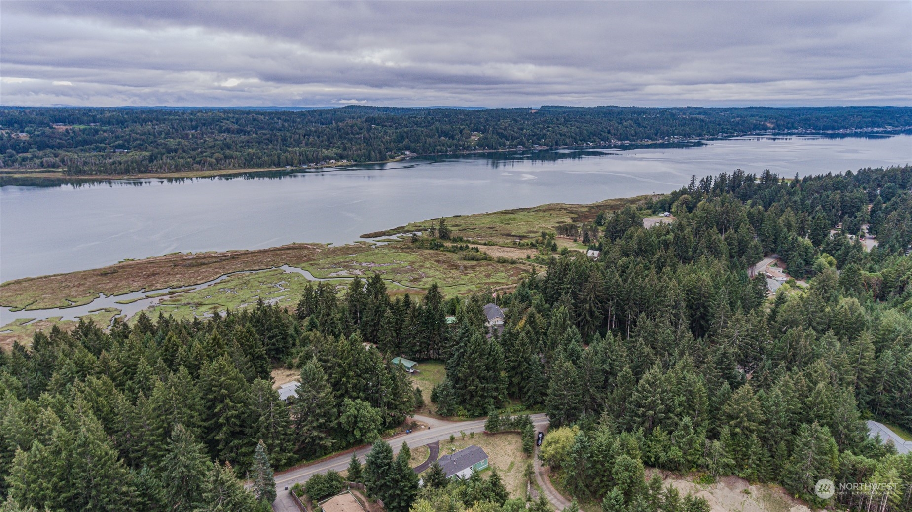 501 Northeast Larson Lake Road Belfair, WA 98528 - Photo 3 of 38 Gallery Image 3