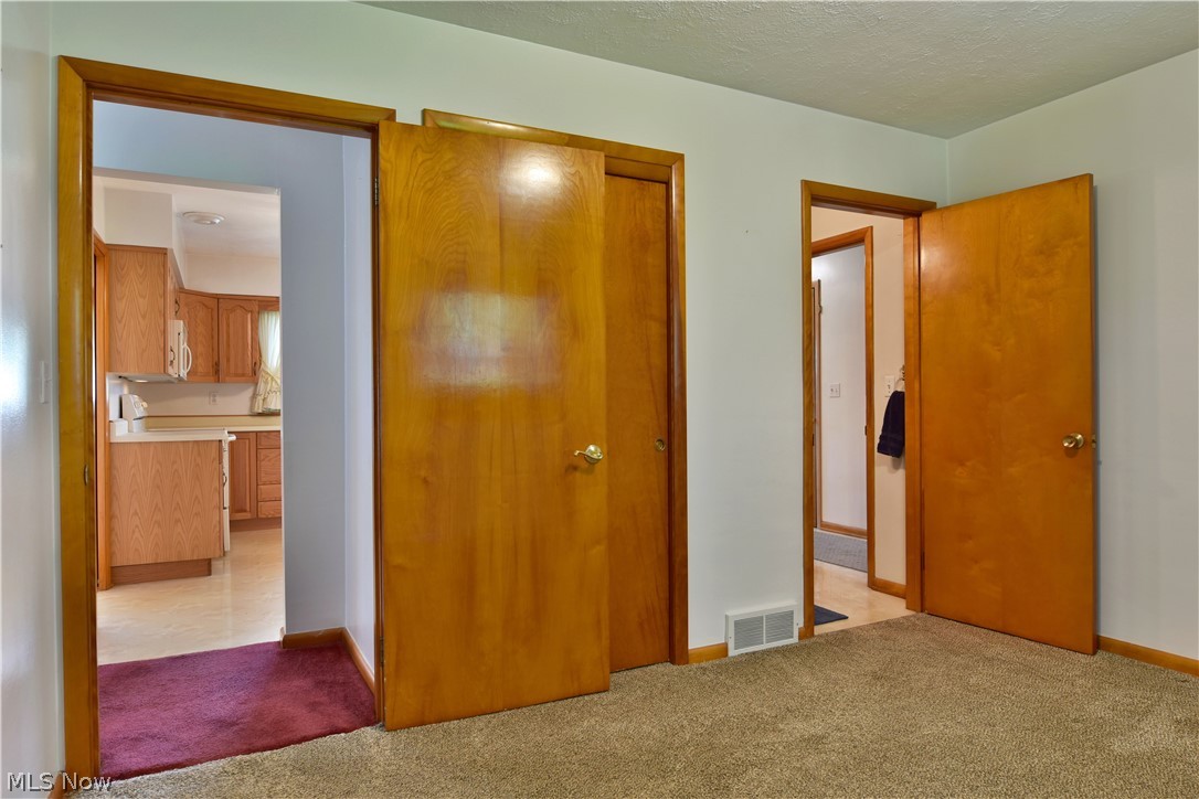 6364 Warren - Sharon Road Brookfield, OH 44403 - Photo 17 of 35 Gallery Image 17