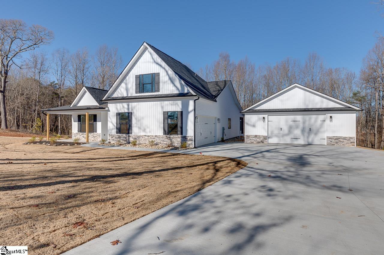 351 Jackson Grove Road Travelers Rest, SC 29690 - Photo 3 of 36