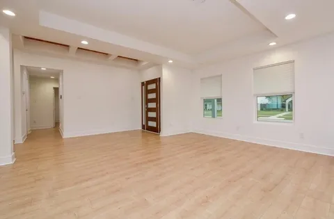 $694,792 | 10603 Riverview Drive, Houston, TX 77042