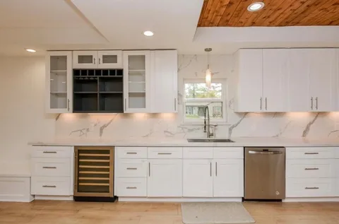 $694,792 | 10603 Riverview Drive, Houston, TX 77042