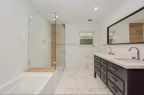 $694,792 | 10603 Riverview Drive, Houston, TX 77042