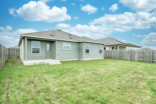 $1,995 | 205 Arnage Drive, Hutto, TX 78634