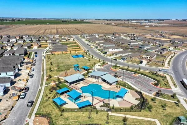 $1,995 | 205 Arnage Drive, Hutto, TX 78634