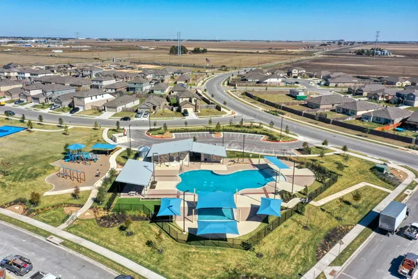 $1,995 | 205 Arnage Drive, Hutto, TX 78634