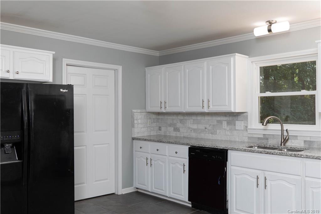 793 Robertson Road Rock Hill, SC 29730 - Photo 9 of 21 Gallery Image 9