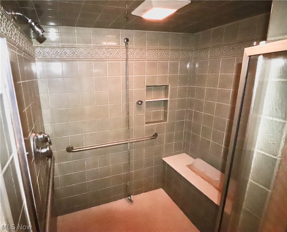 4039 Reimer Road Barberton, OH 44203 - Photo 12 of 26 Gallery Image 12