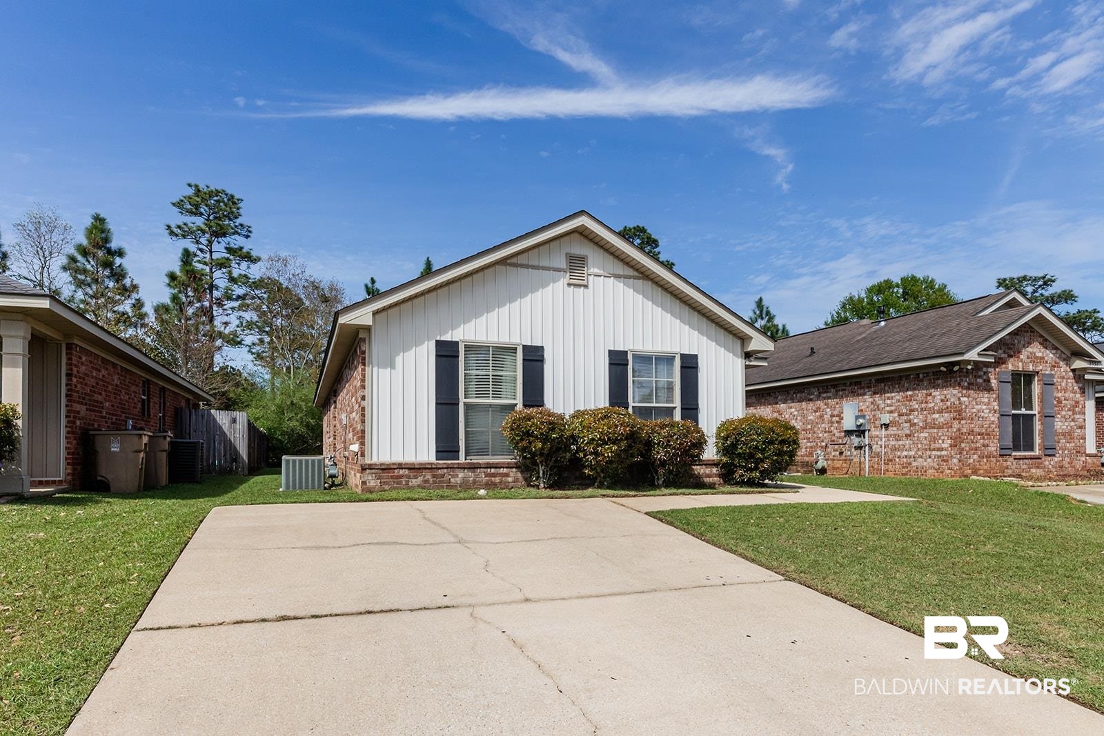 8960 Spring Grove North Mobile, AL 36695 - Photo 2 of 24