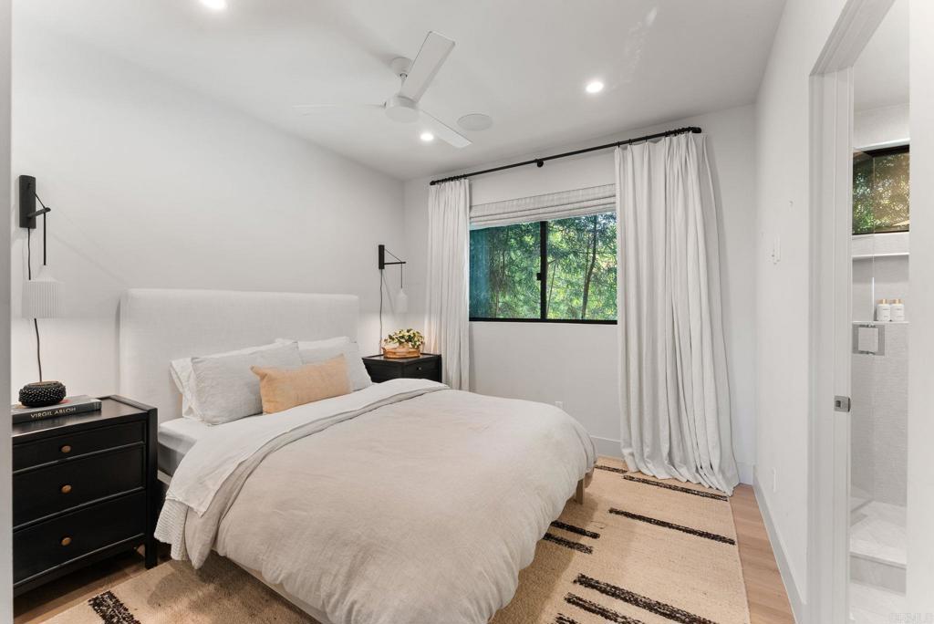 5530 Candlelight Drive La Jolla, CA 92037 - Photo 17 of 51