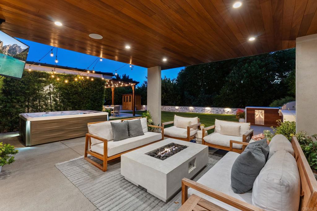 5530 Candlelight Drive La Jolla, CA 92037 - Photo 27 of 51