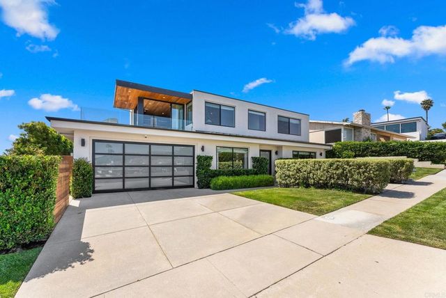 $4,400,000 | 5530 Candlelight Drive, La Jolla, CA 92037
