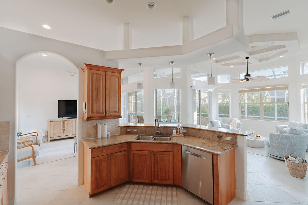 237 Bald Eagle Drive Marco Island, FL 34145 - Photo 15 of 30 DSC05154-HDR