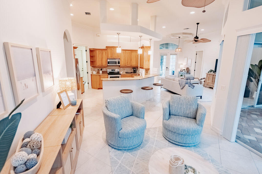 237 Bald Eagle Drive Marco Island, FL 34145 - Photo 7 of 30 DSC05579-HDR