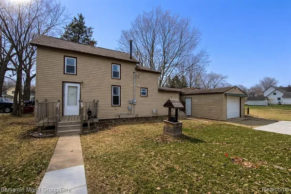 $50,000 | 120 East McNeil Street, Corunna, MI 48817
