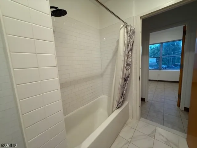 $1,600 | 50 West Main Street, Unit 2, Rockaway, NJ 07866