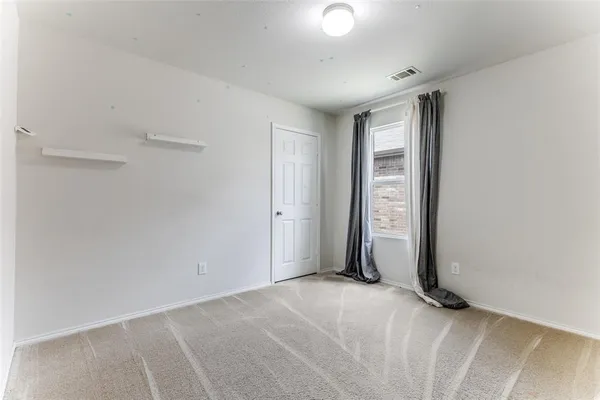 $2,200 | 10013 Amosite Drive, Fort Worth, TX 76131