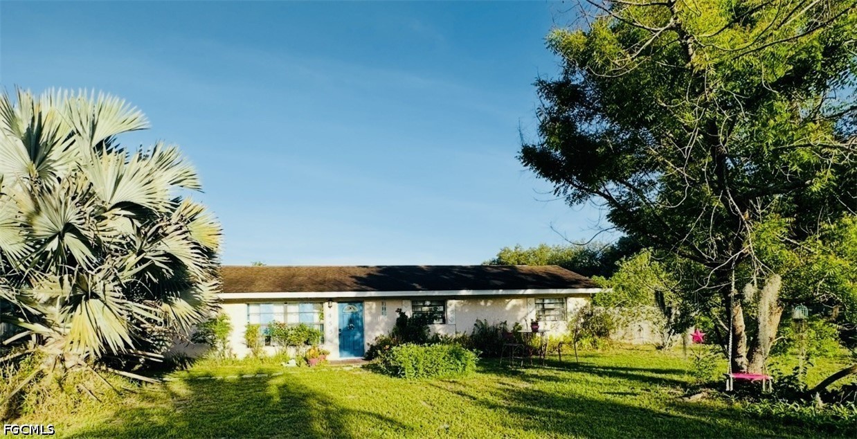 455 Trader Road Fort Denaud, FL 33935 - Photo 1 of 45