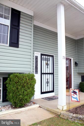 73 Haverhill Road Joppa, MD 21085 - Photo 12 of 30 a front view of a house with garden