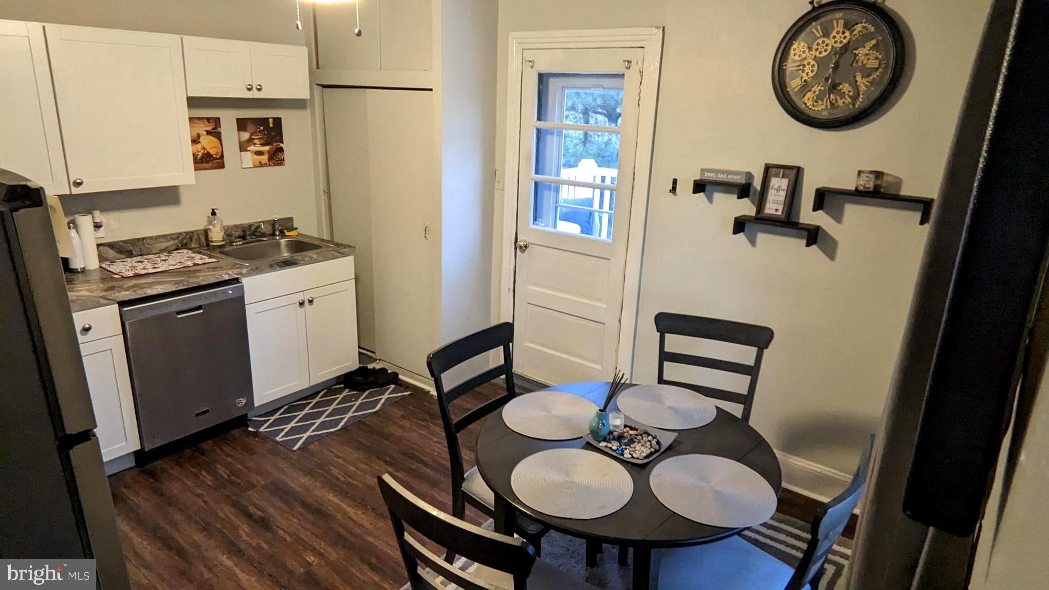 604 West Holly Avenue, Unit B Pitman, NJ 08071 - Photo 11 of 28