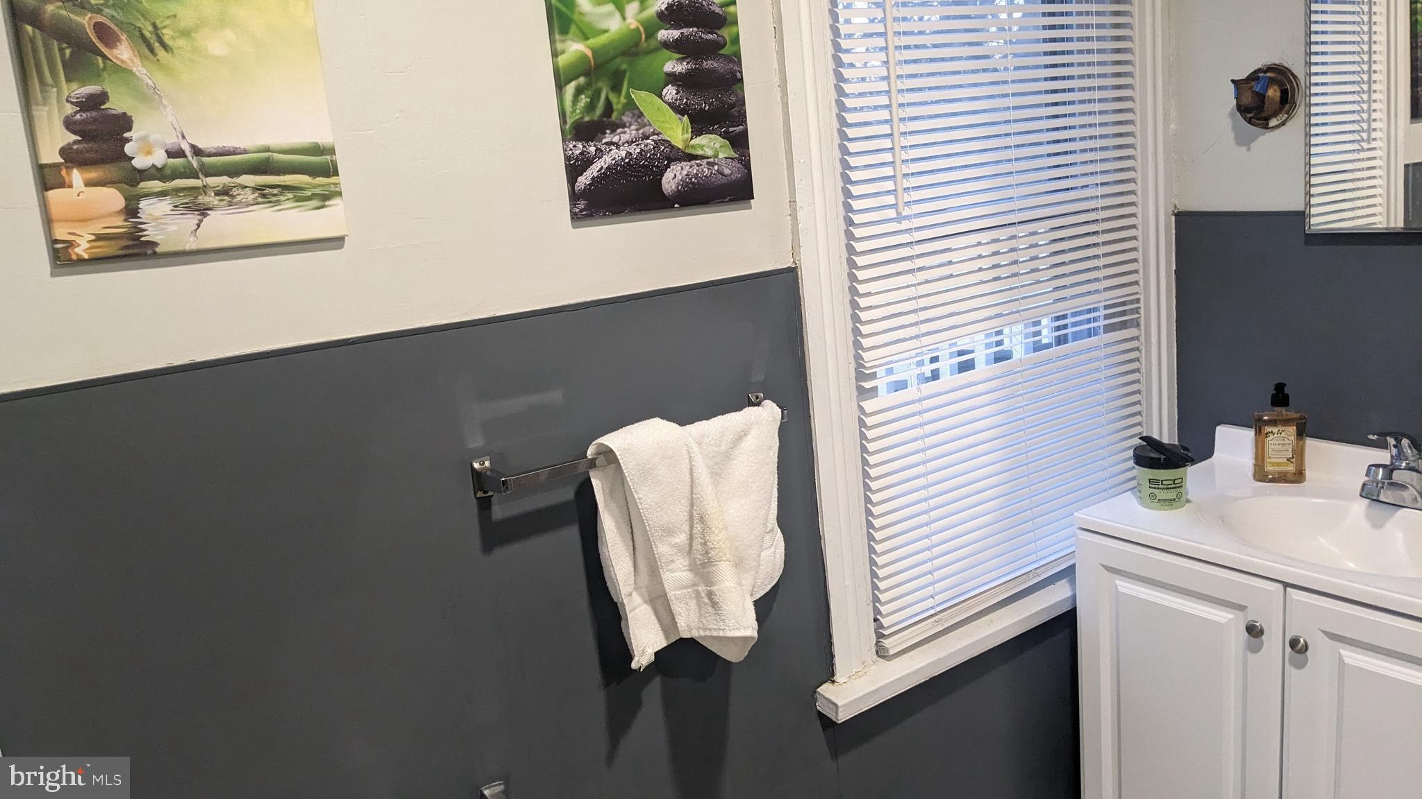 604 West Holly Avenue, Unit B Pitman, NJ 08071 - Photo 20 of 25