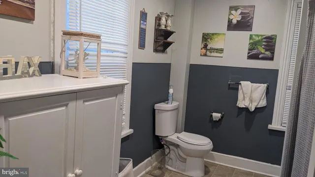 $1,600 | 604 West Holly Avenue, Unit B, Pitman, NJ 08071