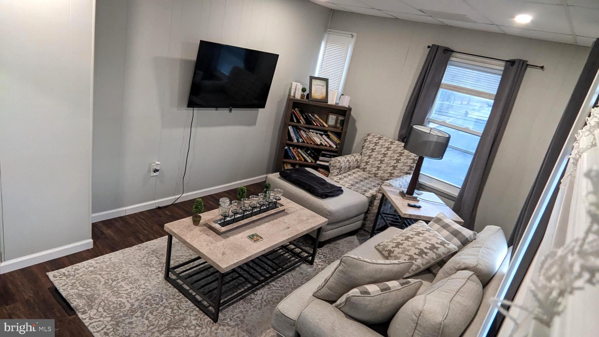 604 West Holly Avenue, Unit B Pitman, NJ 08071 - Photo 3 of 28