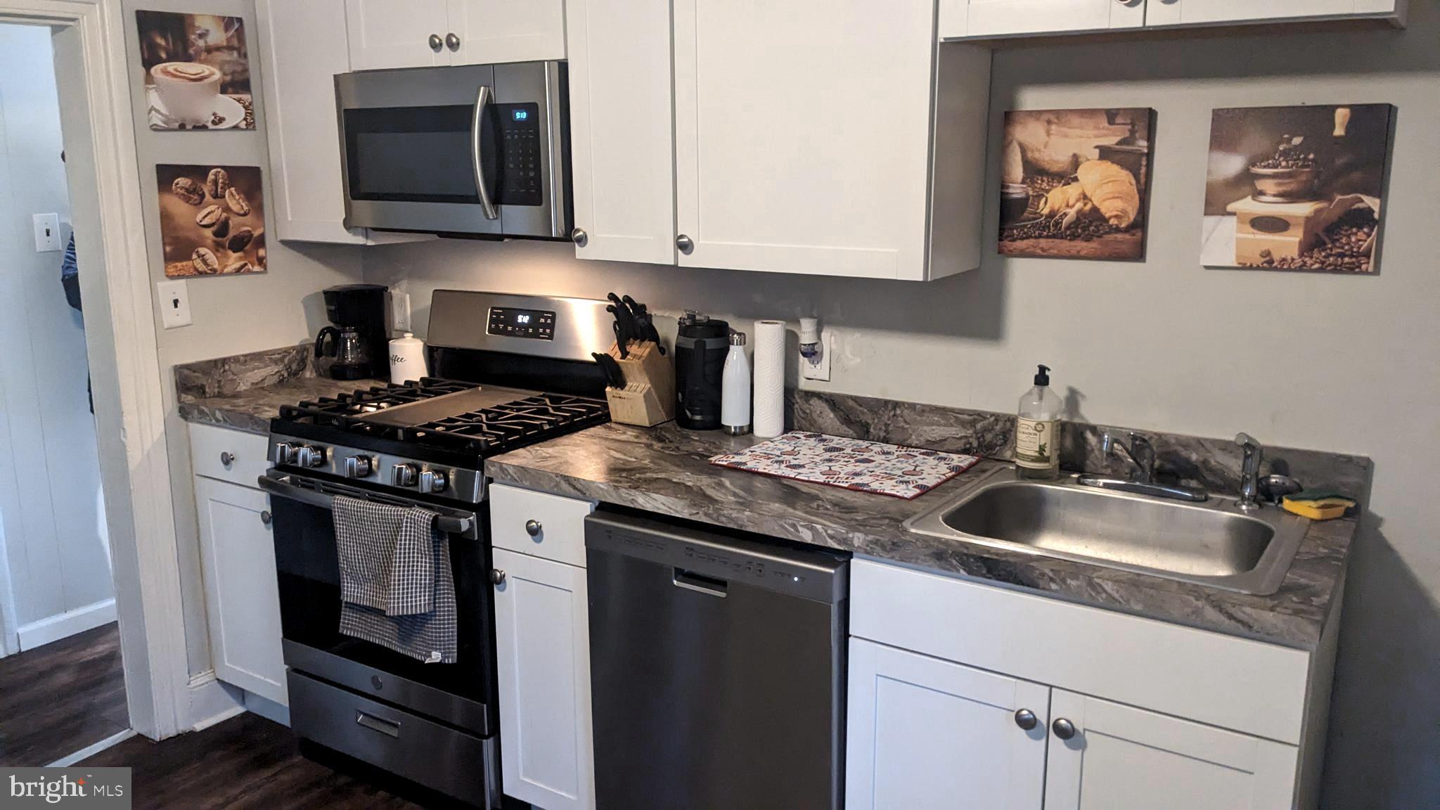 604 West Holly Avenue, Unit B Pitman, NJ 08071 - Photo 9 of 28